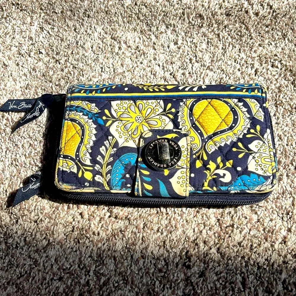 Vera Bradley, turn lock wallet, Ellie retired design, blue and yellow